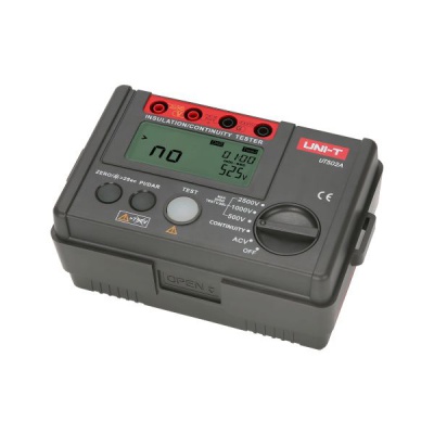 Merací prístroj izolačného odporu  UT502A UNI-T