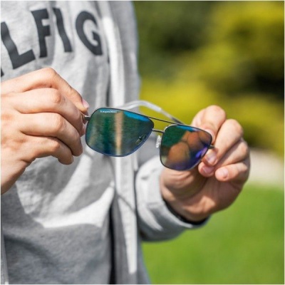 Slnečné okuliare s polarizáciou Kruger&Matz KM00035