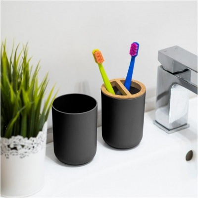 Sada kúpeľňových doplnkov (6 ks) čierna TEESA