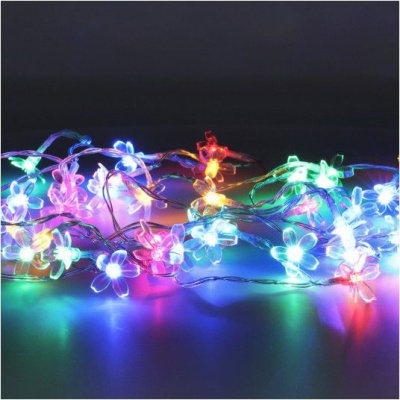 Dekoratívne solárne osvetlenie SOLAR 50 LED LUME RGB LED2B