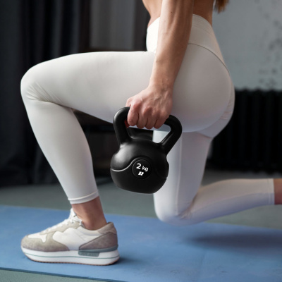 Bitúmenový kettlebell 6 kg | Fitness činka