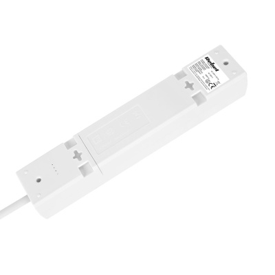 Predlžovací kábel s vypínačom 4 zásuvky 1,5m biely (3x1,0 mm2)