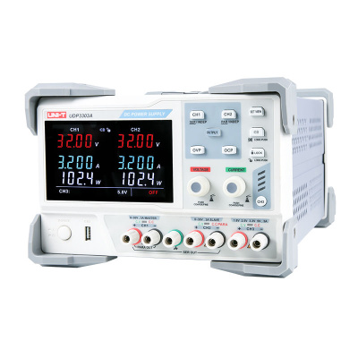 Laboratórny zdroj Uni-T UDP3303A