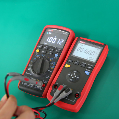 Kalibrátor teploty Uni-T UT701