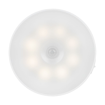 Svietidlo LED so senzorom pohybu na nabíjanie s magnetom